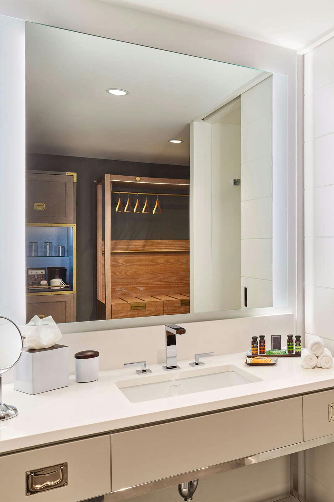 Hotel Canopy by Hilton Washington DC North Bethesda photo 5