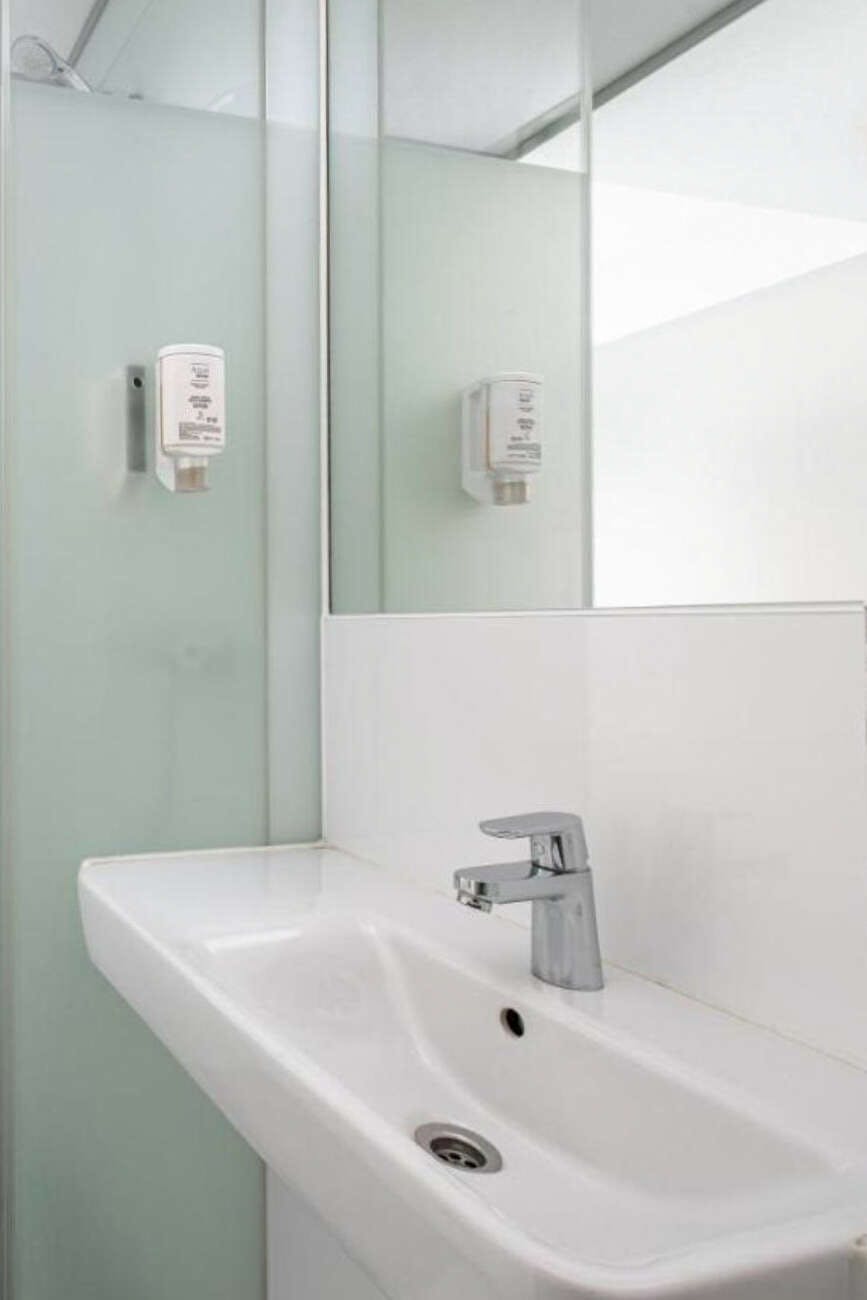 Hotel easyHotel Rotterdam City Centre photo 1