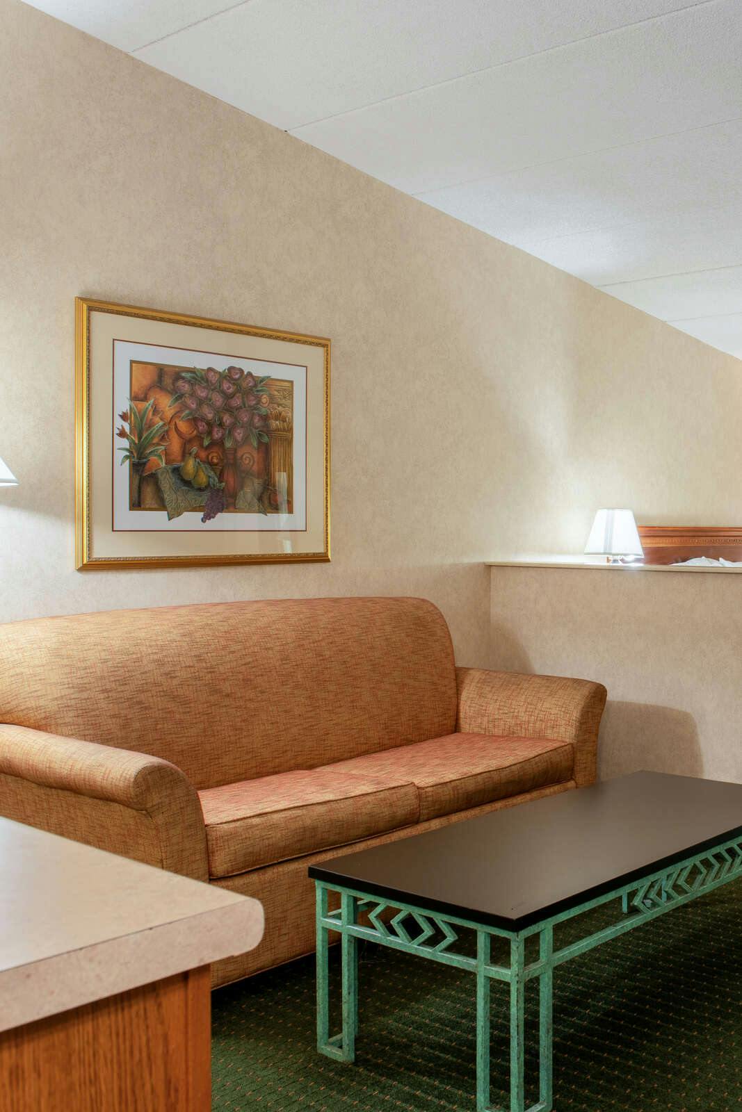 Hotel White River Inn and Suites photo 4