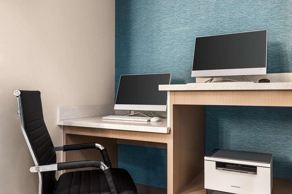 Hotel La Quinta Inn Ste N Stone Oak photo 4