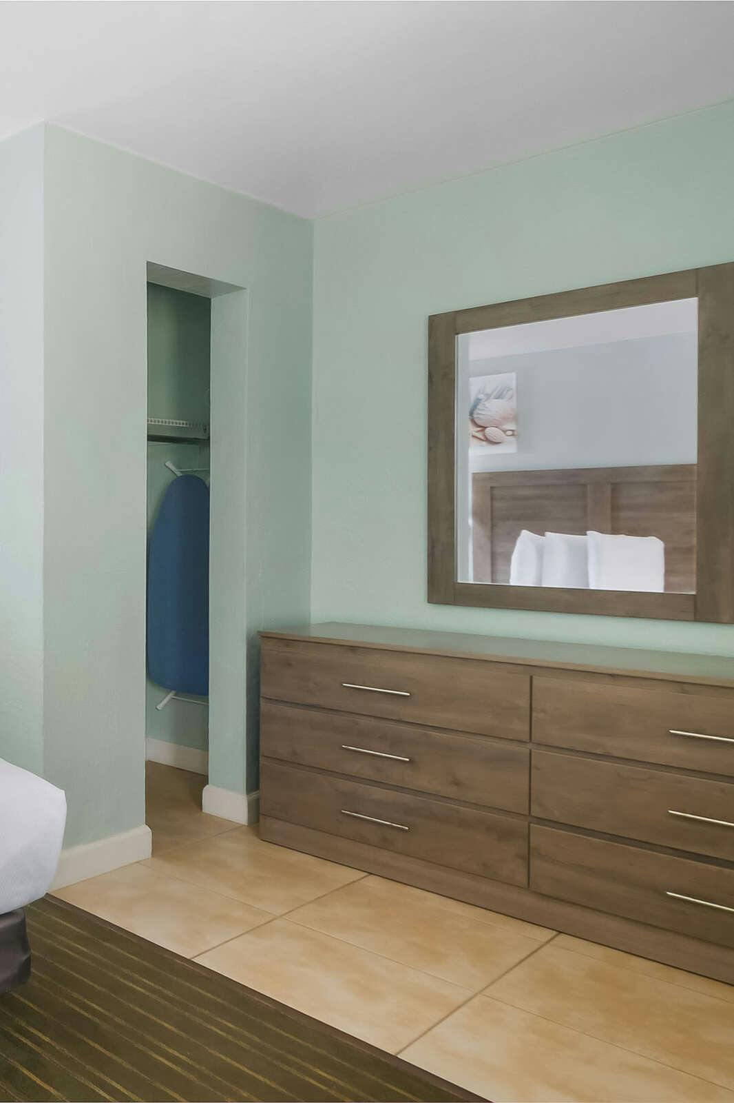 Hotel Ocean Court Hotel - Daytona Beach Shores photo 4