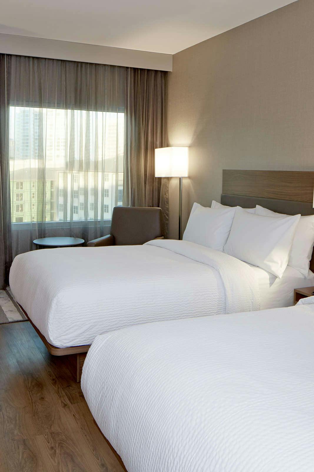 Hotel AC HOTEL BY MARRIOTT ATLANTA BUCKHEAD AT PHIPPS PLAZA photo 2