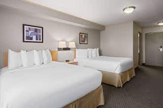 Hotel Travelodge by Wyndham Fort McMurray photo 2
