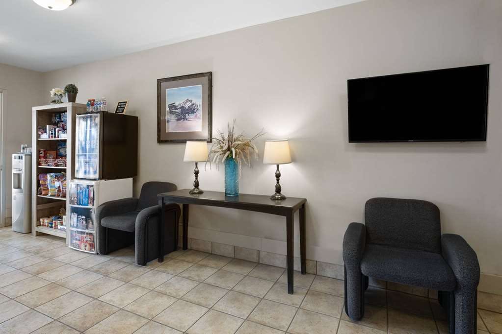 Hotel Travelodge by Wyndham Fort McMurray photo 3