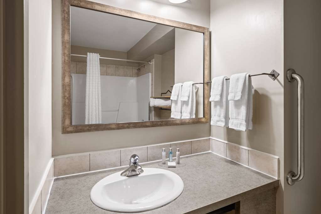 Hotel Travelodge by Wyndham Fort McMurray photo 5
