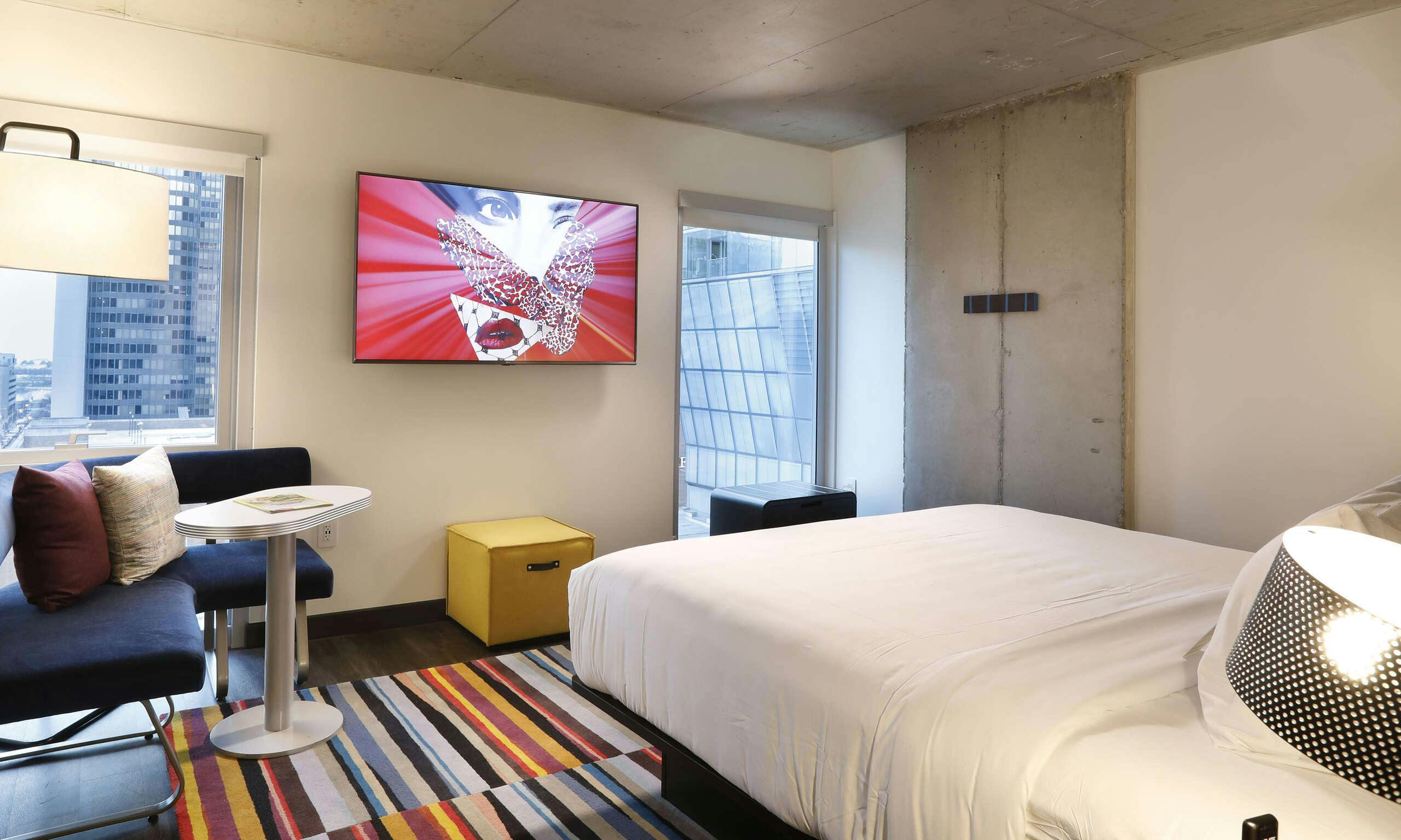 Hotel Aloft Chicago Mag Mile photo 1