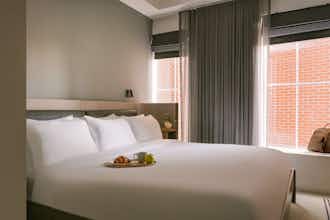 Hotel Lark Hotels 907 Main photo 2