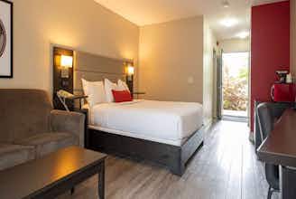 Hotel Ramada Ottawa On The Rideau photo 2