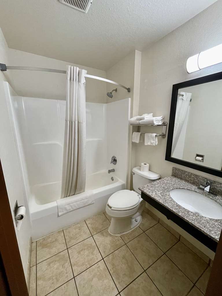 Hotel Sure Stay By Best Western Prince Frederick photo 4