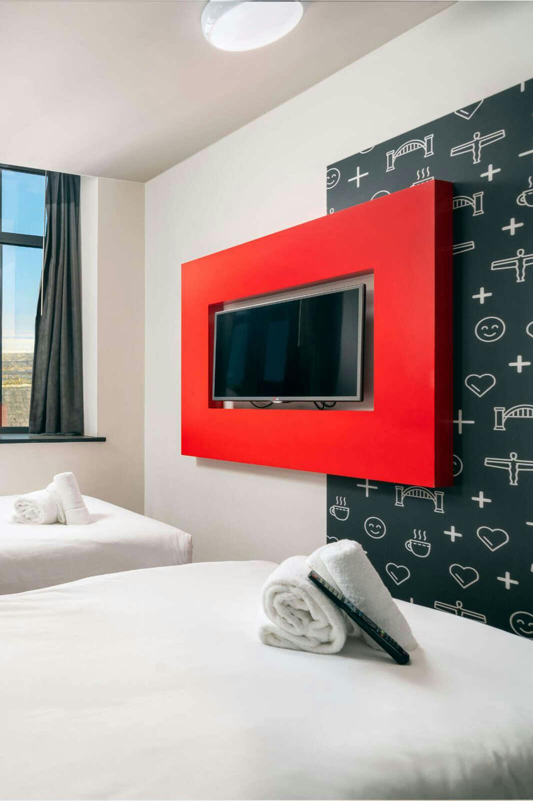 Hotel easyHotel Newcastle photo 2