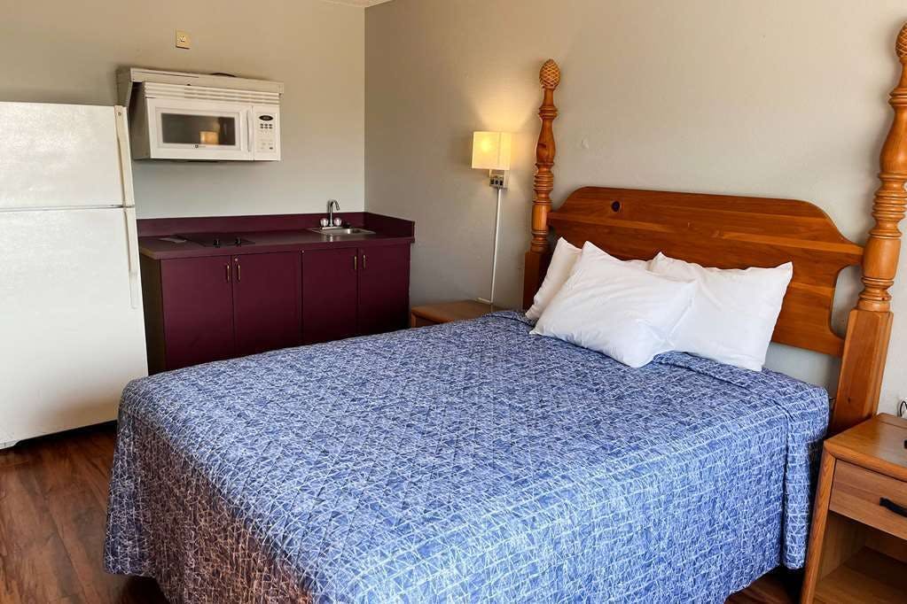 Hotel Days Inn Williamsburg IA North photo 5