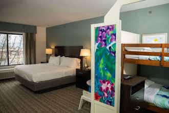 Hotel Wyndham Garden Erie photo 4