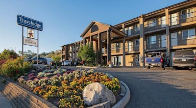 Travelodge by Wyndham Kamloops Mountview
