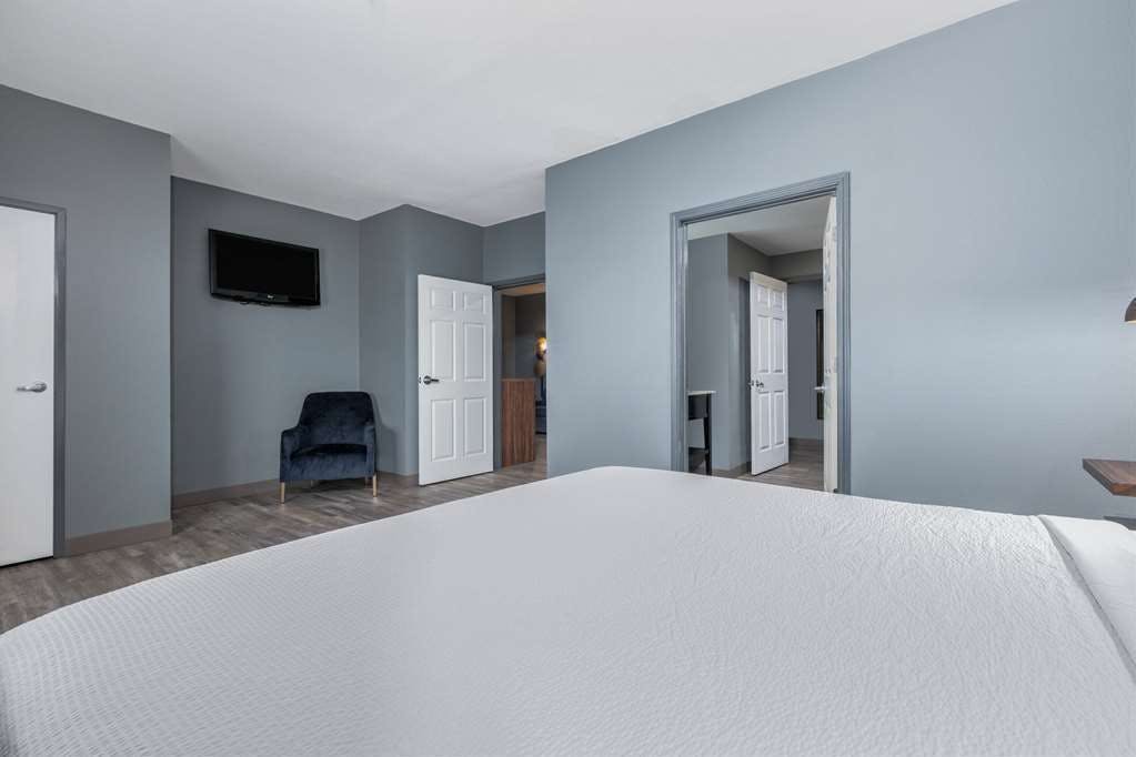 Hotel La Quinta Inn & Suites by Wyndham Decatur photo 5