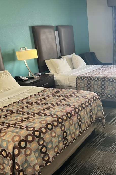 Hotel Days Inn by Wyndham Alva photo 5