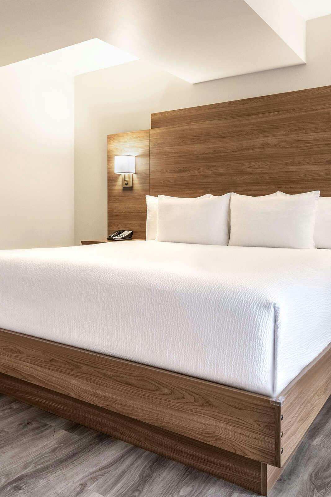 Hotel Atrium Hotel Vancouver photo 4