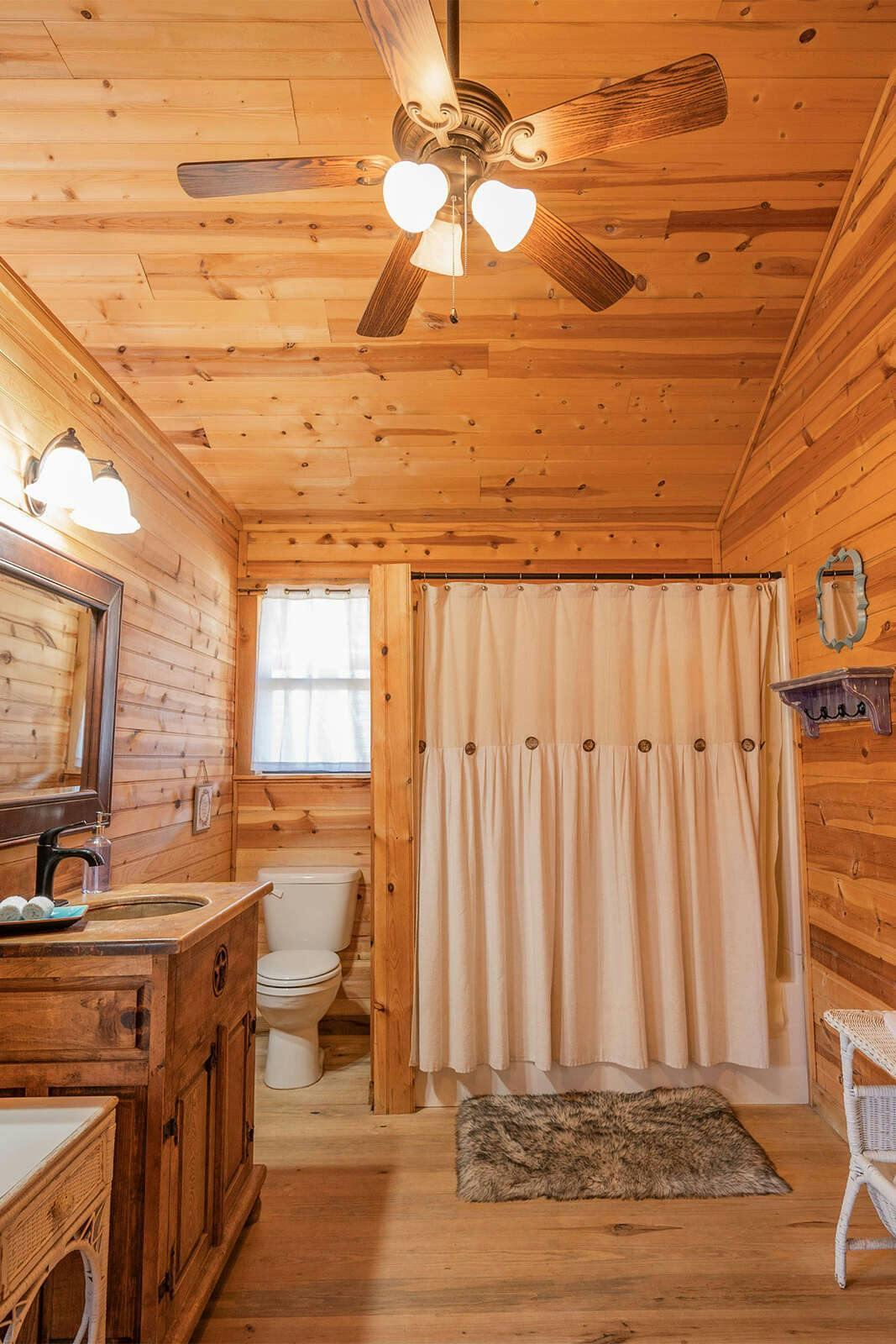 Hotel City on a Hill at Spring Creek photo 4