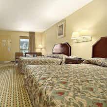 Hotel Super 8 Mobile/Tillmans Corner photo 5
