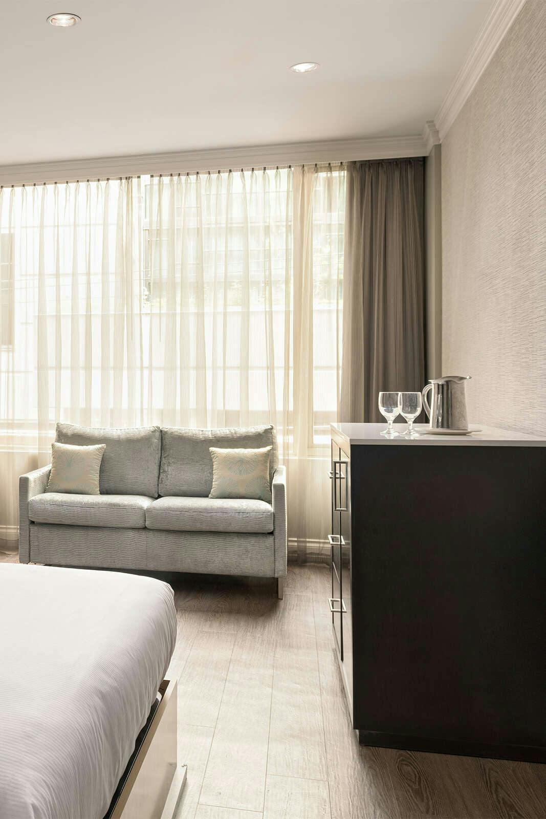 Hotel The Georgian Court Hotel photo 2