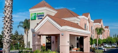 Holiday Inn Express Hotel & Suites Lathrop