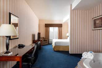 Hotel Holiday Inn Express Hotel & Suites Lathrop photo 5