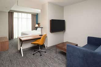 Hotel Holiday Inn Express Miami Airport Blue Lagoon Area photo 5