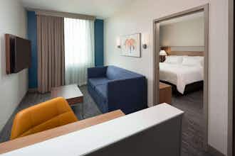Hotel Holiday Inn Express Miami Airport Blue Lagoon Area photo 4