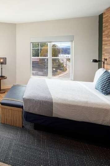 Hotel Voco Saranac Lake Ny Waterfront photo 2