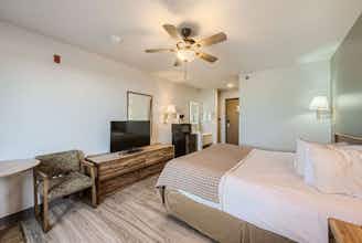 Hotel Travelodge by Wyndham Longmont photo 3