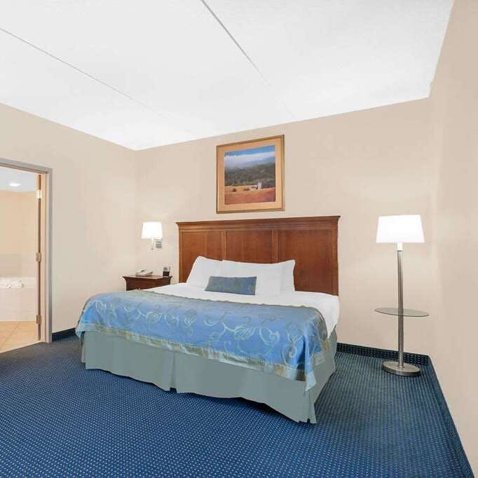 Hotel Wingate by Wyndham Ellicottville photo 2