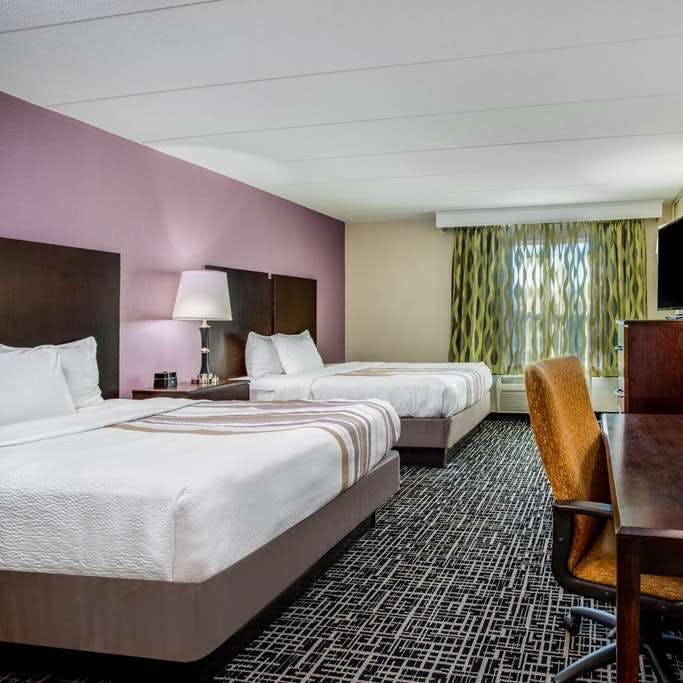 Hotel La Quinta Inn Ste Lex Park photo 5