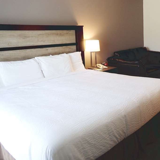 Hotel Days Inn Sudbury photo 1