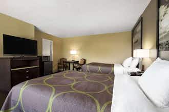 Hotel Super 8 Brockville photo 3