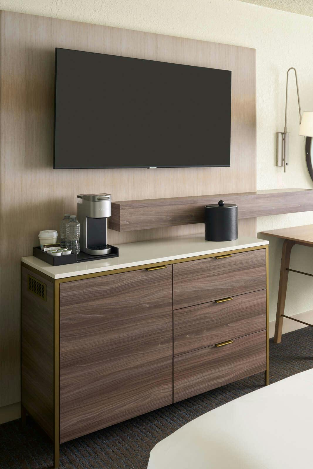 Hotel Delta Hotels by Marriott West Palm Beach photo 4