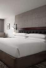 Hotel Sheraton Ontario Airport Hotel photo 1