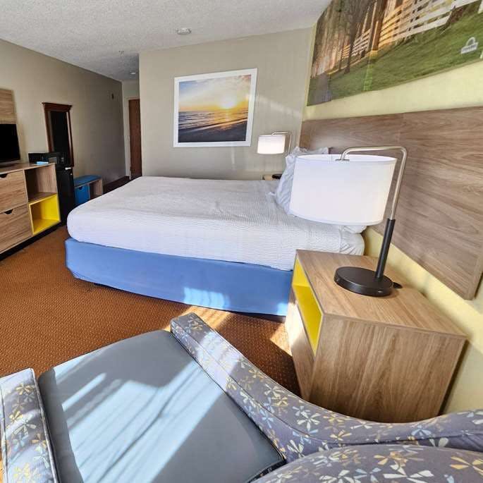 Hotel Days Inn Greensboro NC photo 2