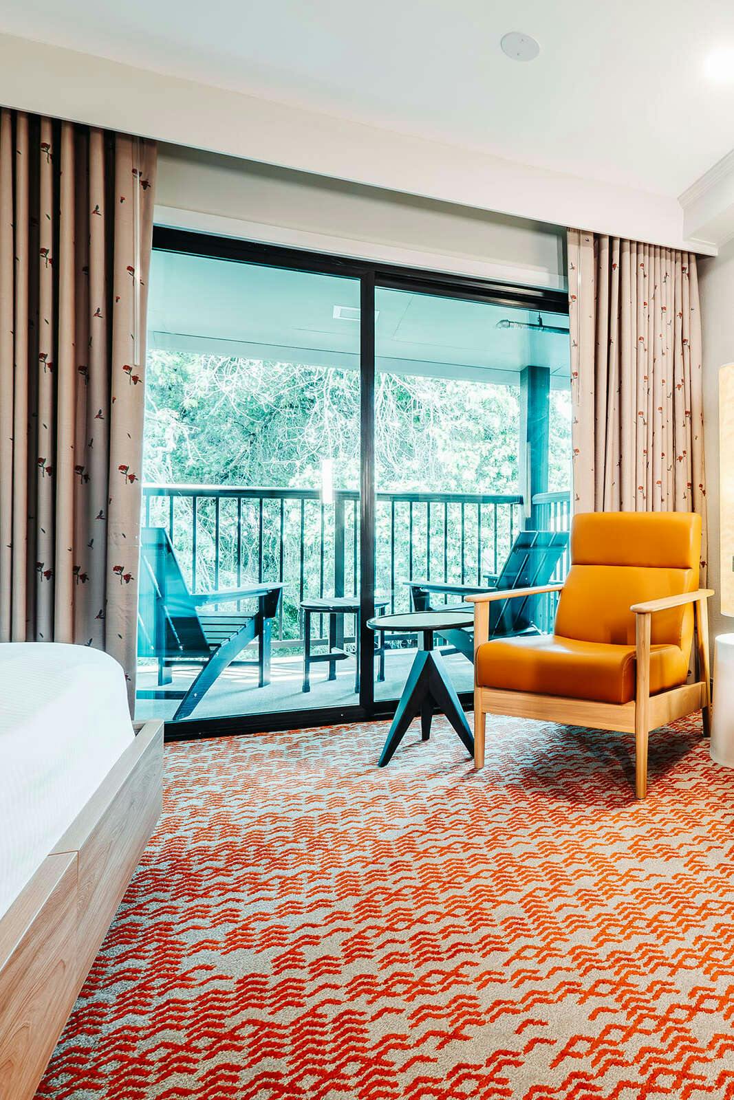 Hotel Valley River Inn photo 2