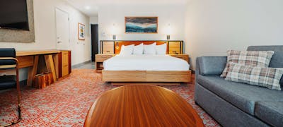 Valley River Inn