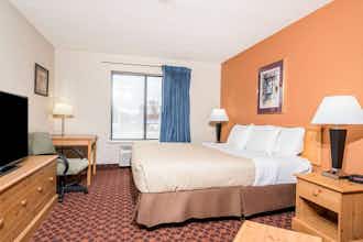 Hotel Days Inn Black River Falls photo 2
