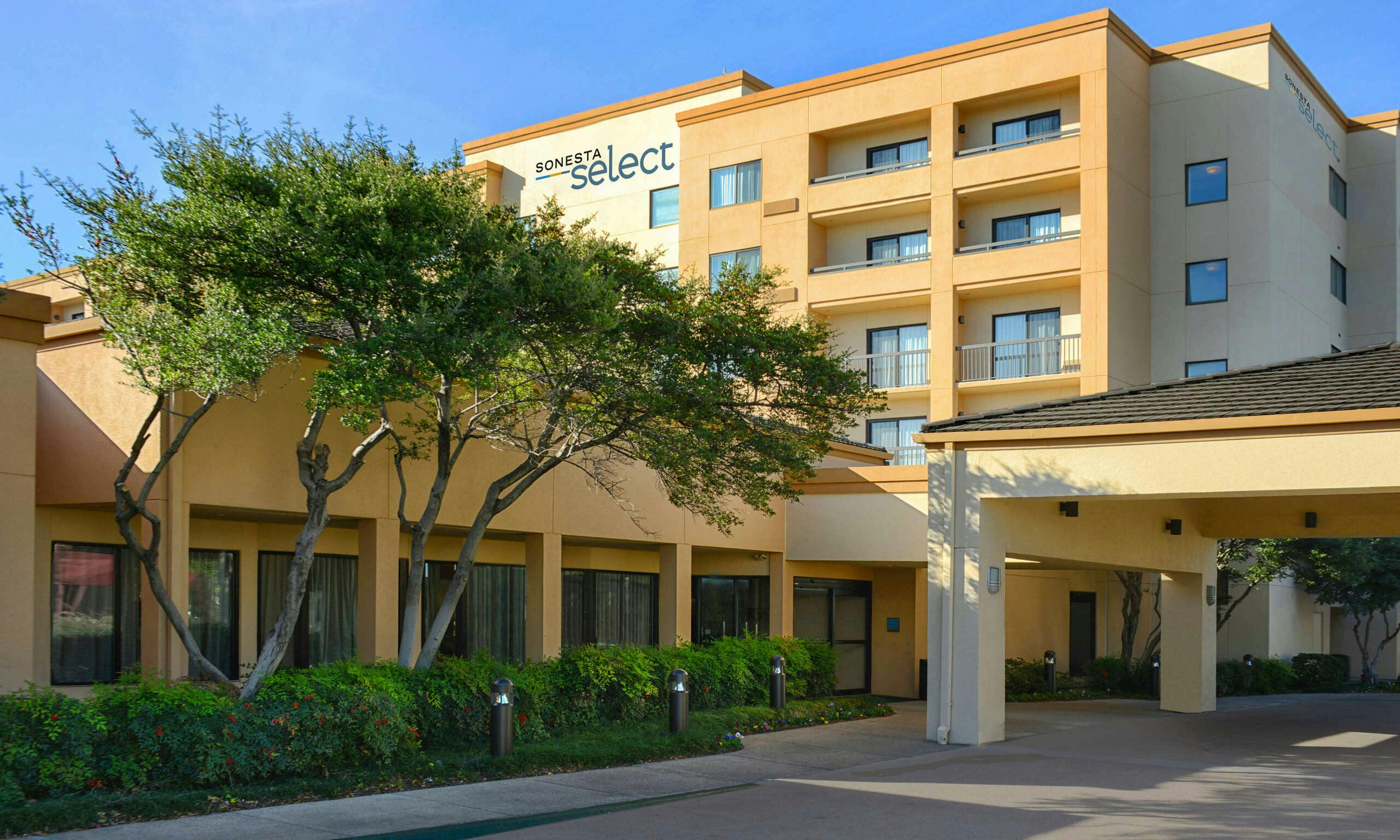 Sonesta Select Dallas Central Expressway