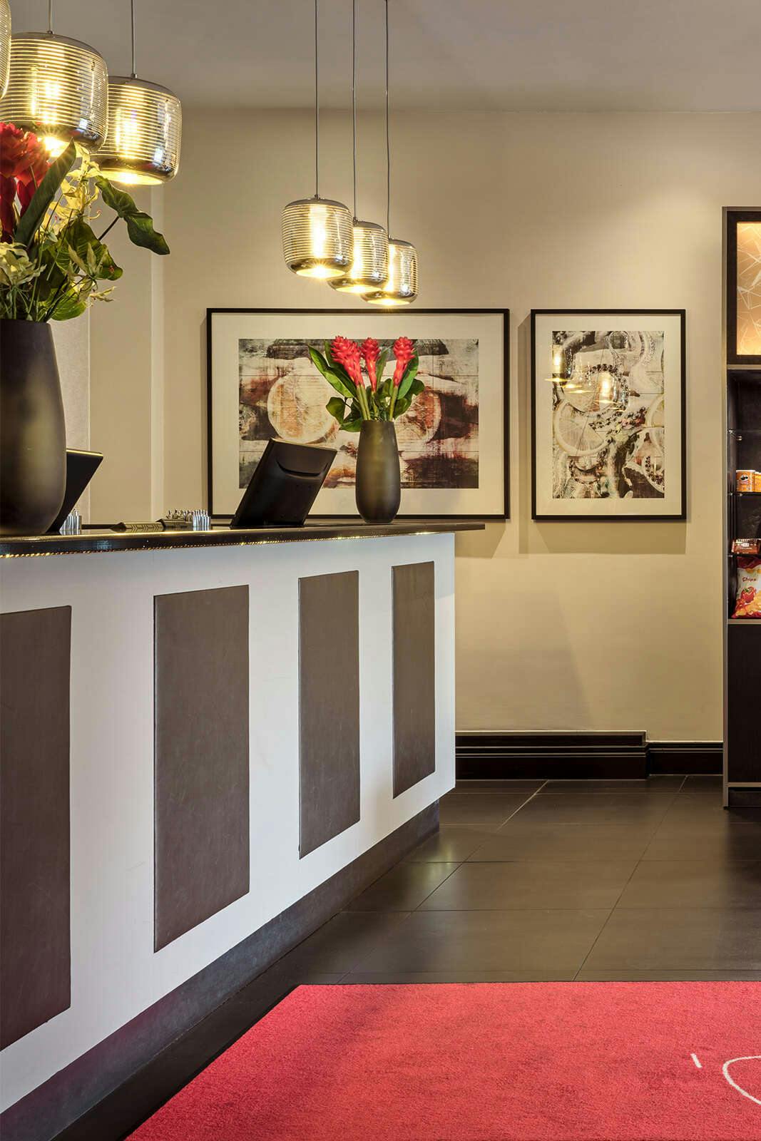 Hotel Leonardo Hotel Hamburg Elbbrücken photo 4