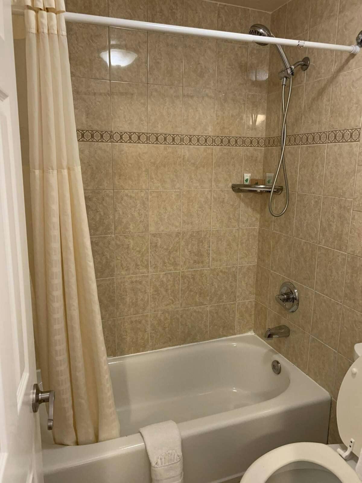 Hotel Lombard Plaza Motel photo 5