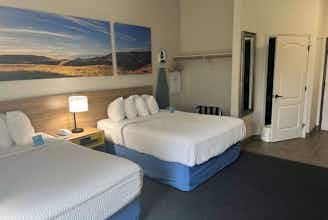 Hotel Days Inn and Suites ColumbusNE photo 3