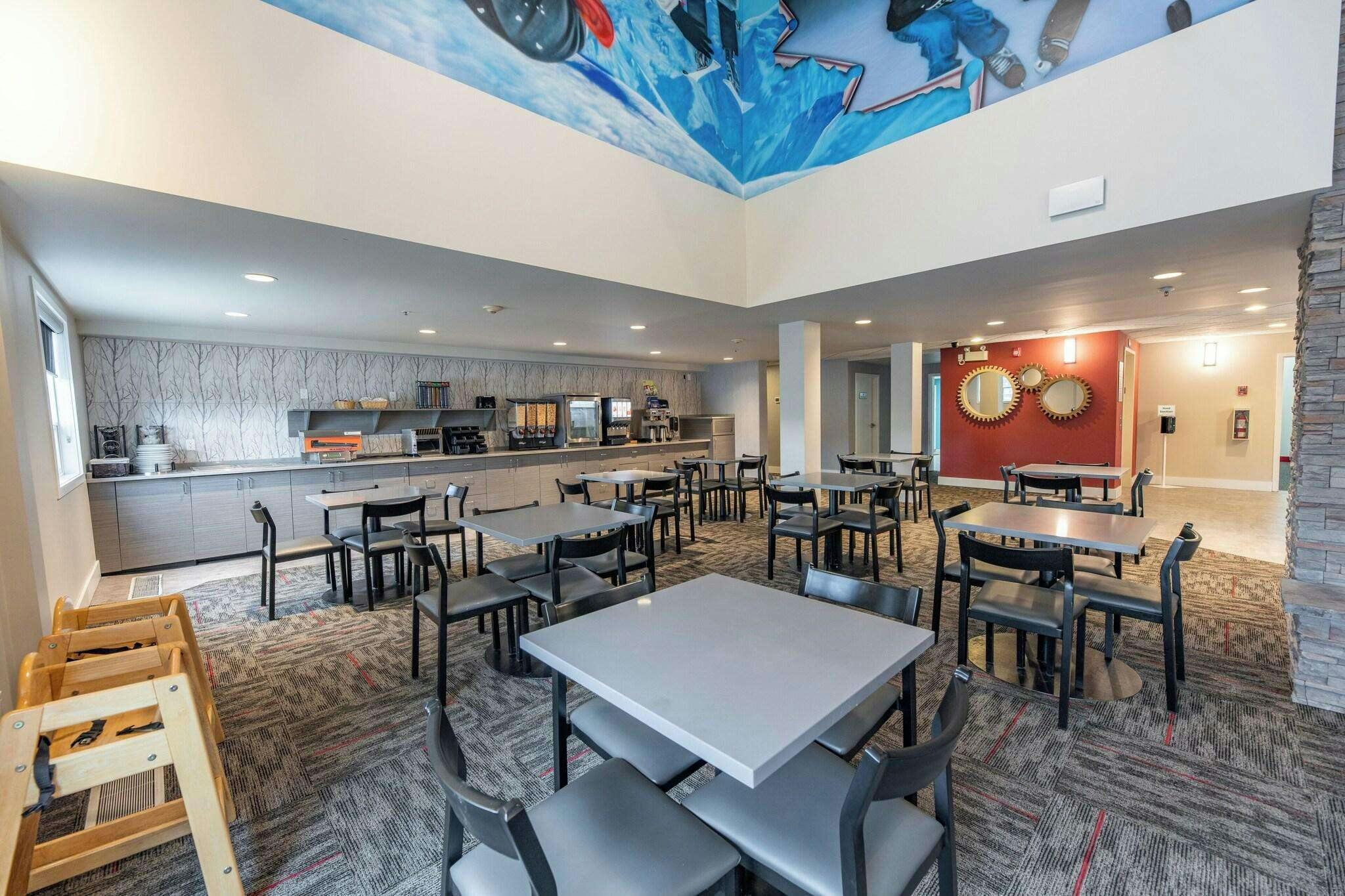 Hotel BCMI Inn Hinton photo 3