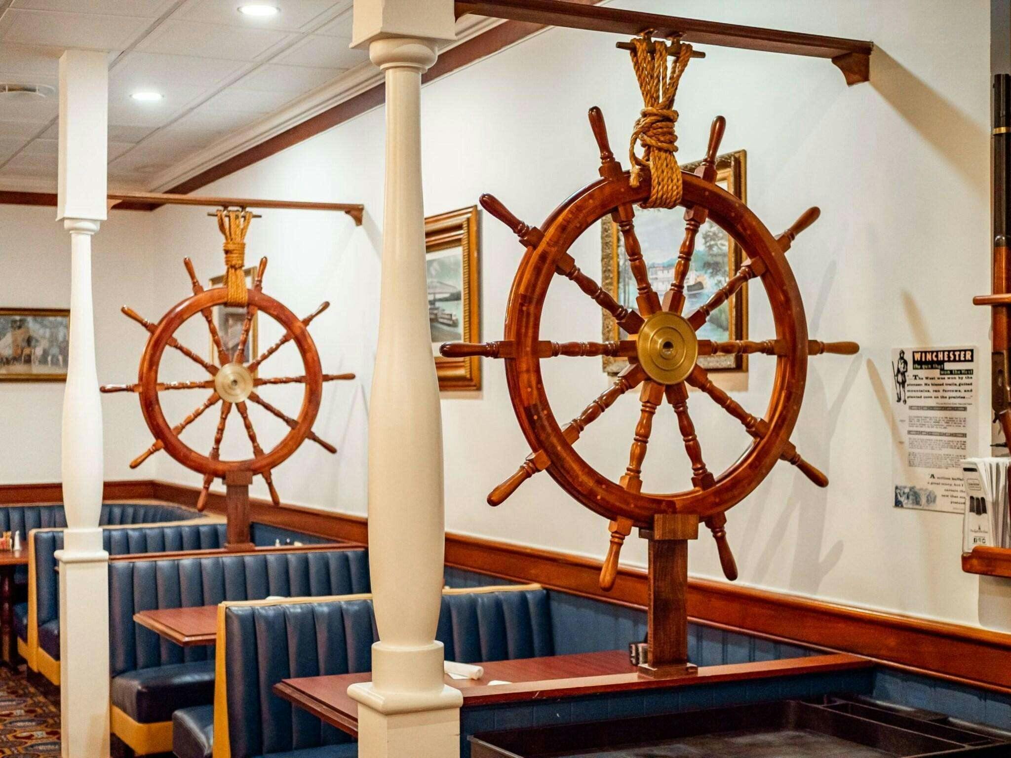 Hotel The Lafayette A grand Riverboat Era Hotel photo 4