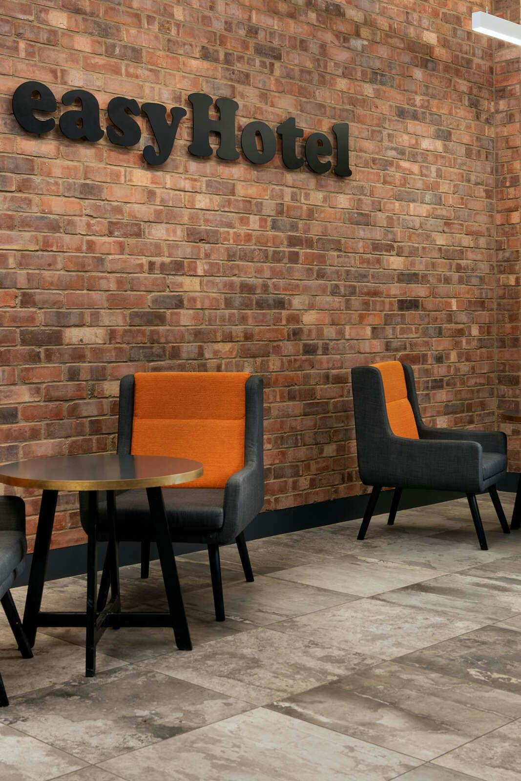 Hotel easyHotel Sheffield photo 2