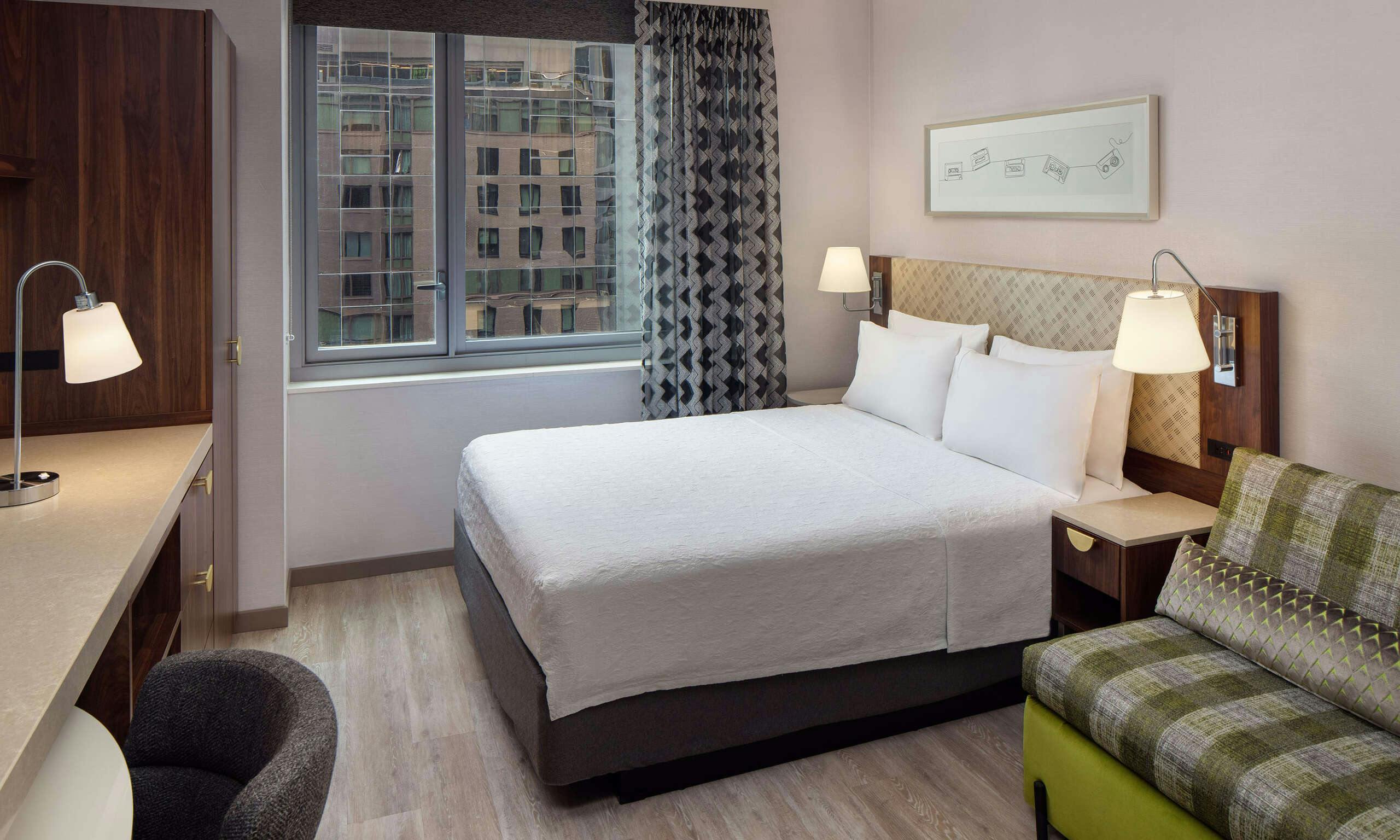 Hotel Home2 Suites by Hilton New York Times Square photo 1