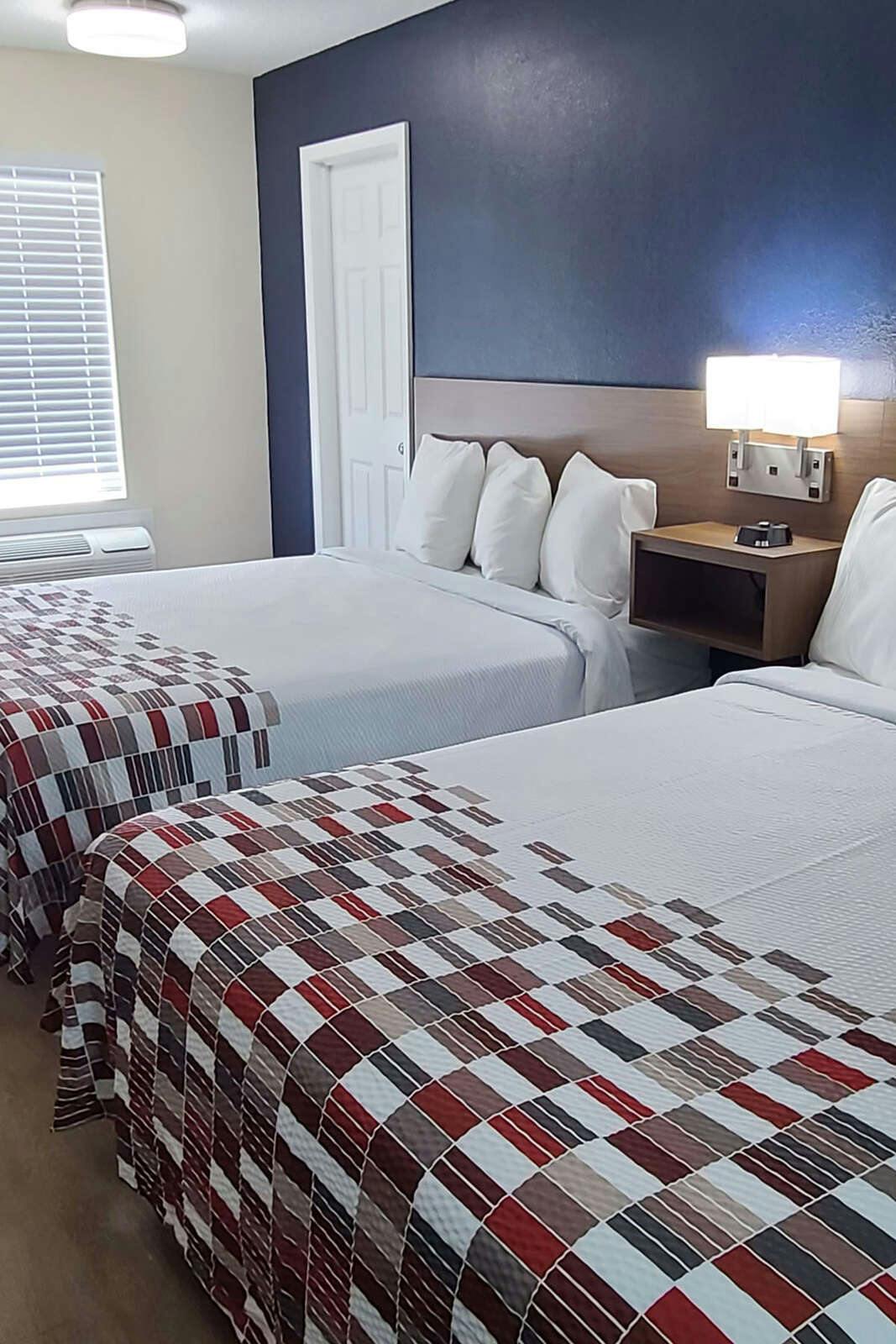 Hotel Red Roof Inn Byron photo 2