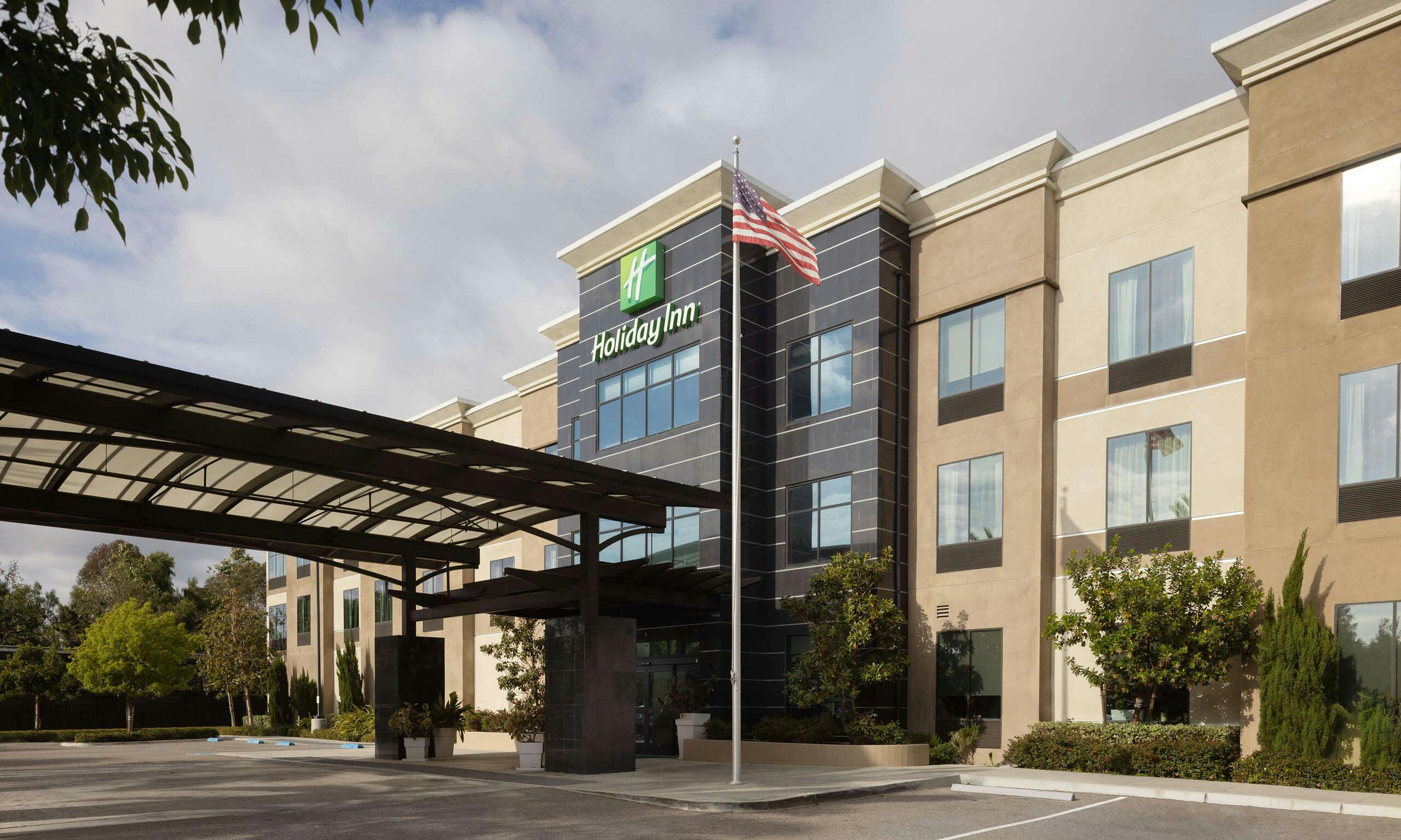 Holiday Inn Carlsbad