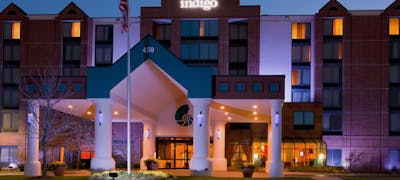 Hotel Indigo Chicago Vernon Hills
